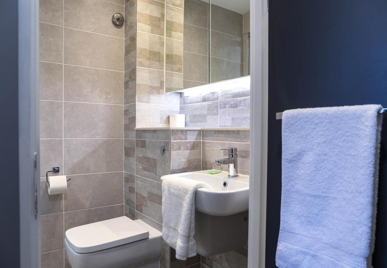Altido Affordable York Hotel Bagian luar foto